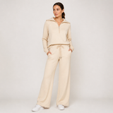 ELISAMA conjunto lounge bege — vista frontal de corpo inteiro