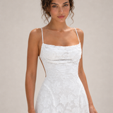 FRANCISA vestido branco em renda — detalhe do corpete