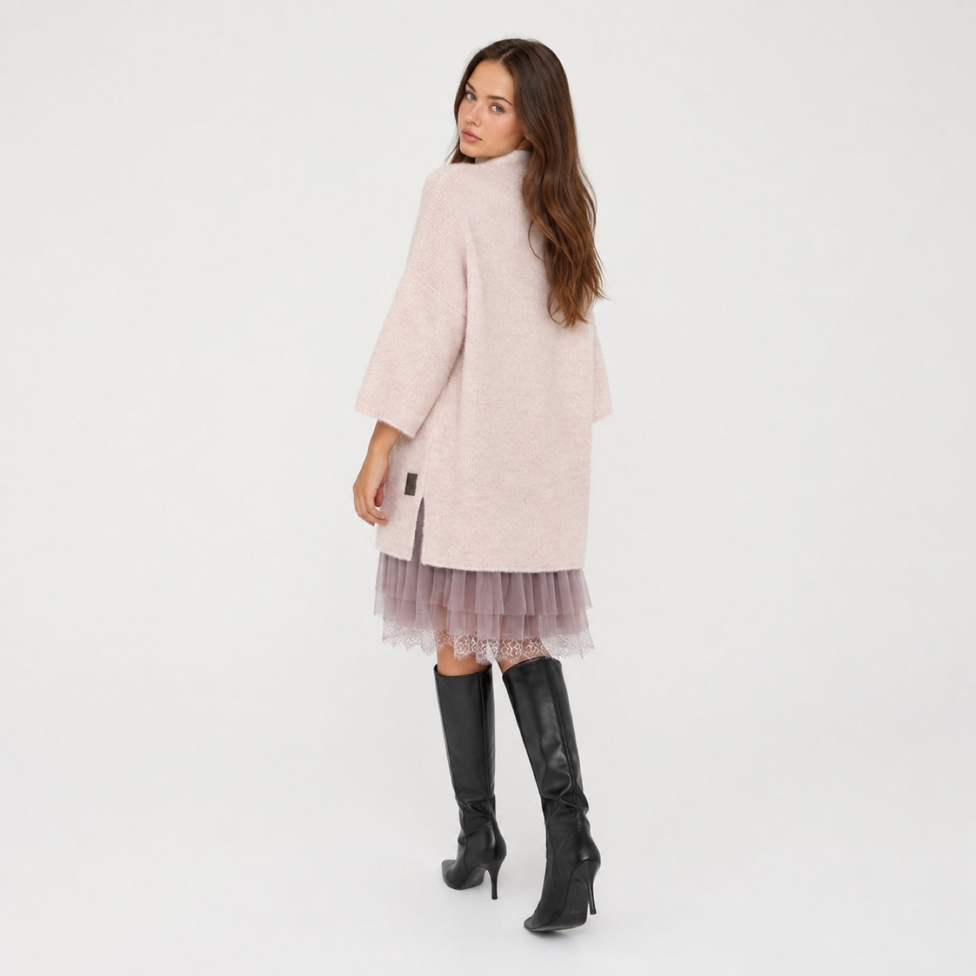YOLANDE conjunto rosa — vista traseira