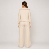 ELISAMA conjunto lounge bege — vista traseira de corpo inteiro