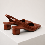 Sapatos ADELINA castanhos — vista traseira
