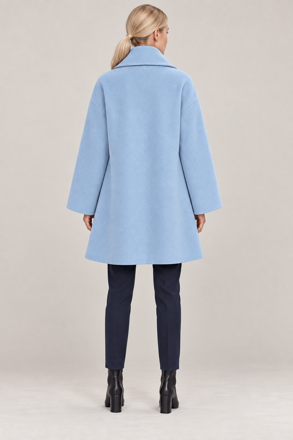 AGNESE — Azul, vista traseira