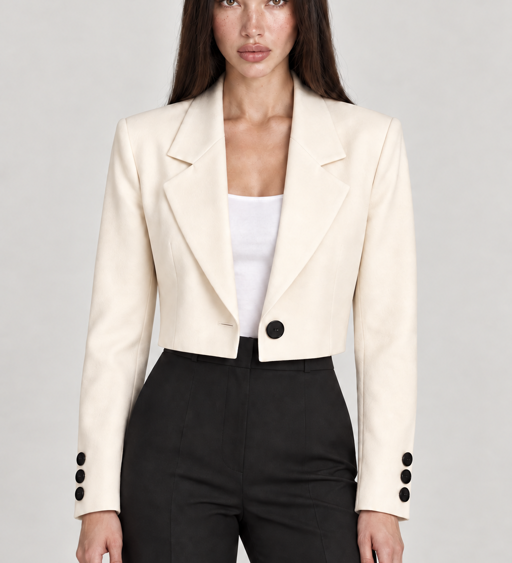 DIORA — blazer curto Bege, vista detalhe com modelo