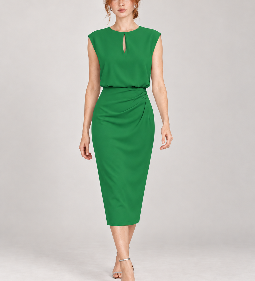 ELVIRA — verde, com modelo em estúdio