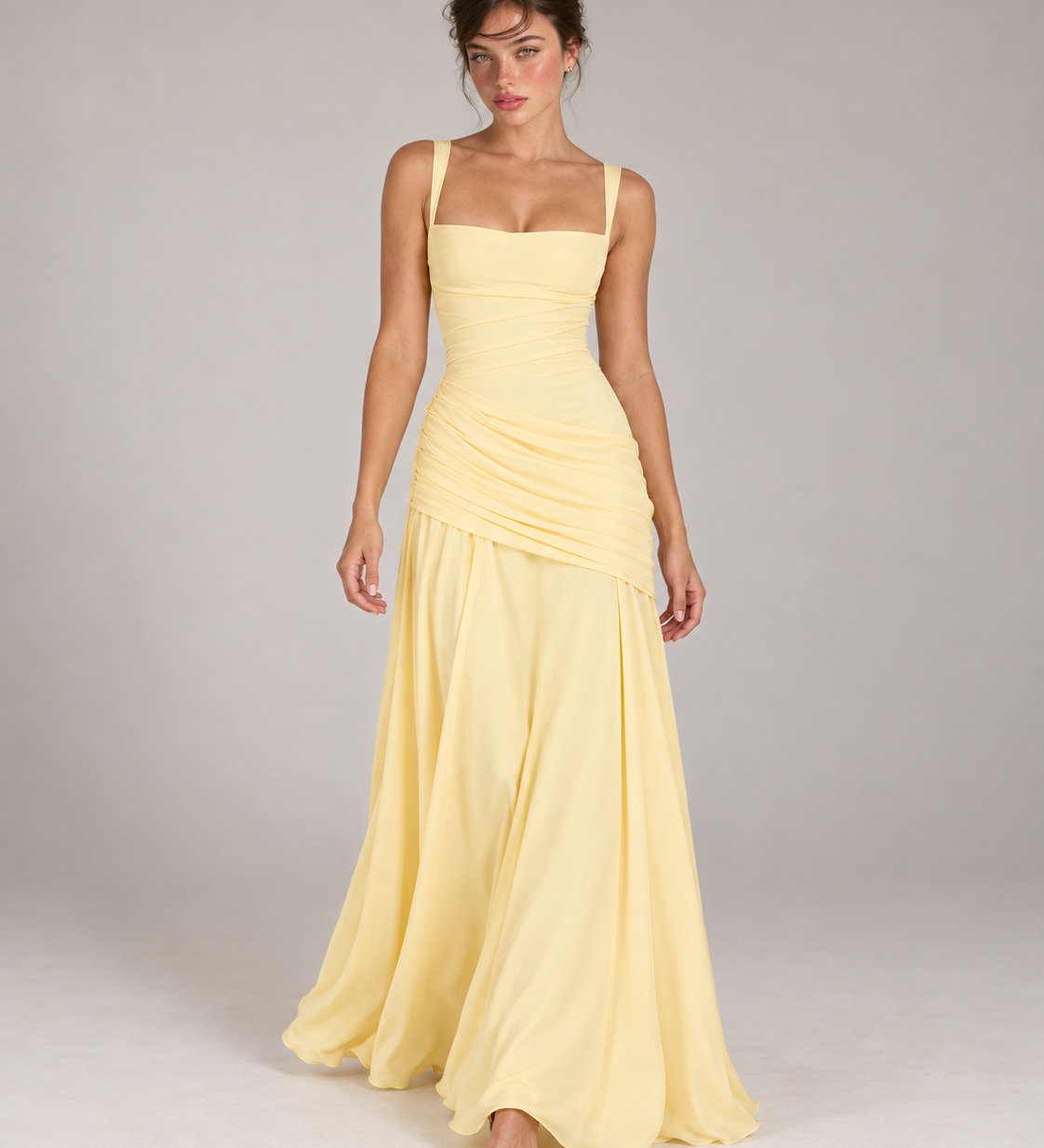 ENIE vestido maxi — amarelo principal com modelo