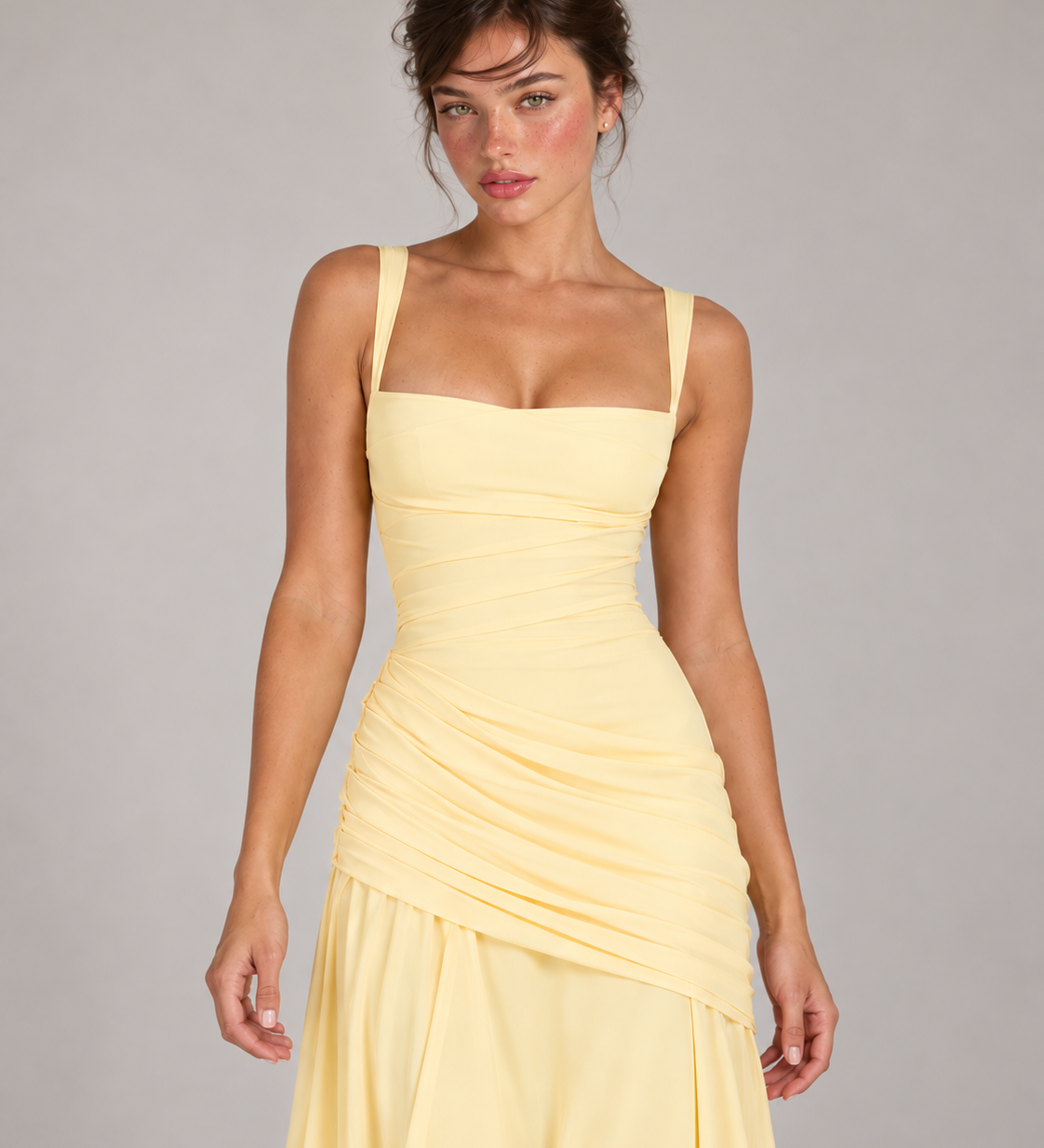 ENIE vestido maxi — amarelo aproximada com modelo