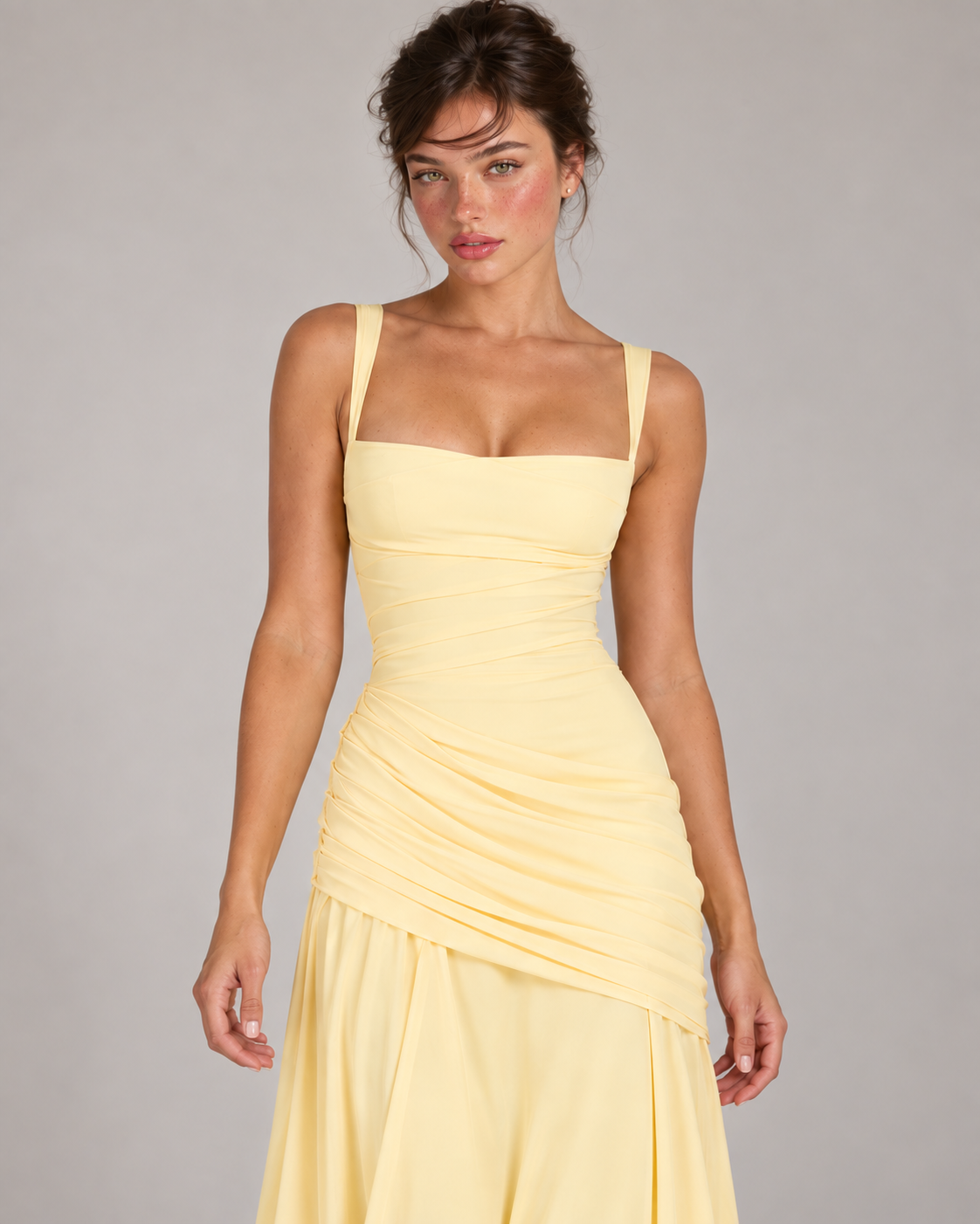 ENIE vestido maxi — amarelo aproximada com modelo