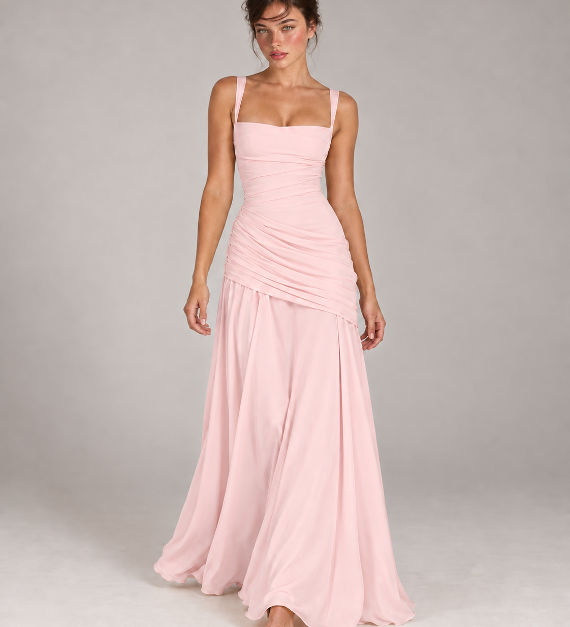 ENIE — rosa, corpo inteiro com modelo
