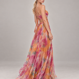 GISELLE vestido longo floral com modelo — 03-laranja-costas