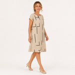 MILOU vestido bege com linhas abstratas — vista lateral
