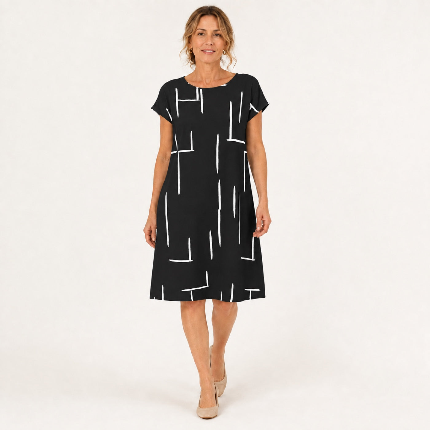 MILOU vestido preto com linhas abstratas — vista frontal