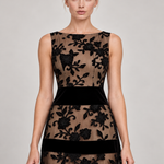 ODETE vestido midi bordado — negro aproximada com modelo