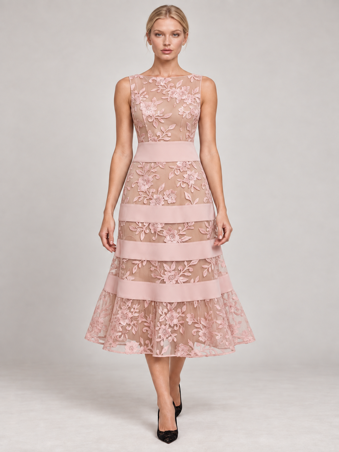 ODETE vestido midi bordado — rosa principal com modelo