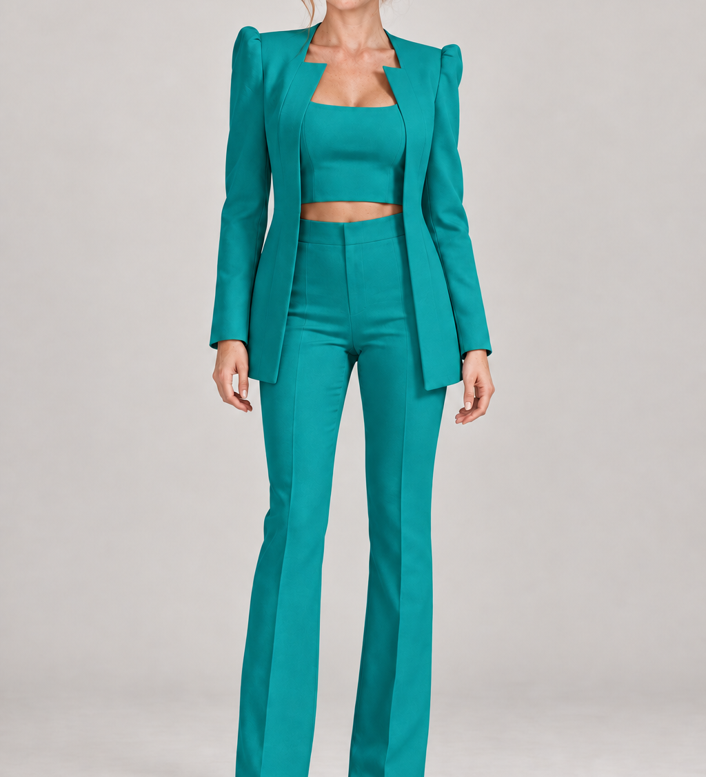 SELINA verde — conjunto de três peças, corpo inteiro com modelo