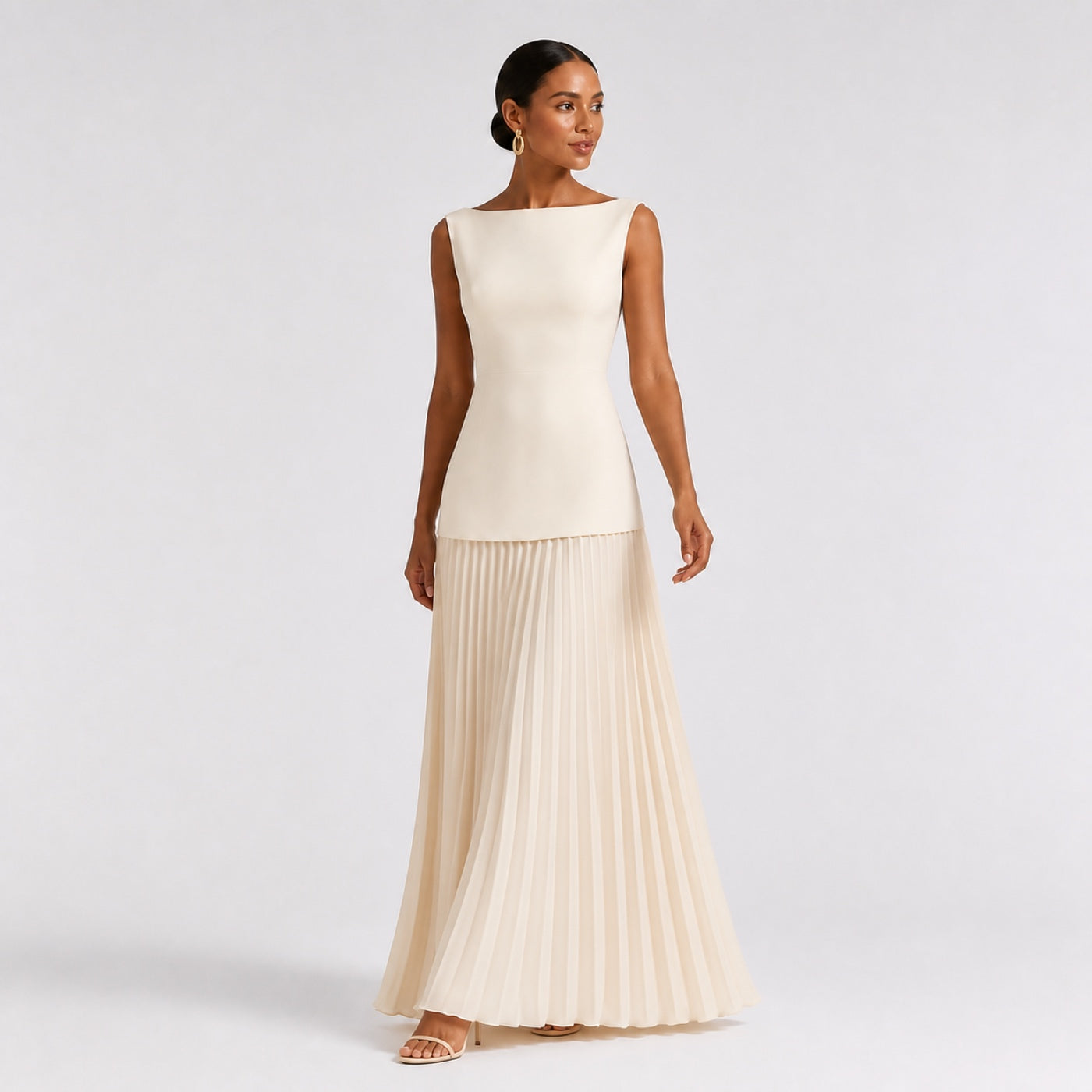SERENA conjunto plissado bege — vista lateral